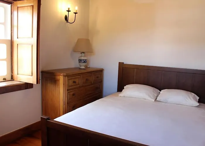 Casa Dos Tres Rapazes * Monte Cordova