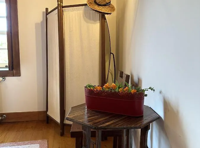 Casa Dos Tres Rapazes * Monte Cordova